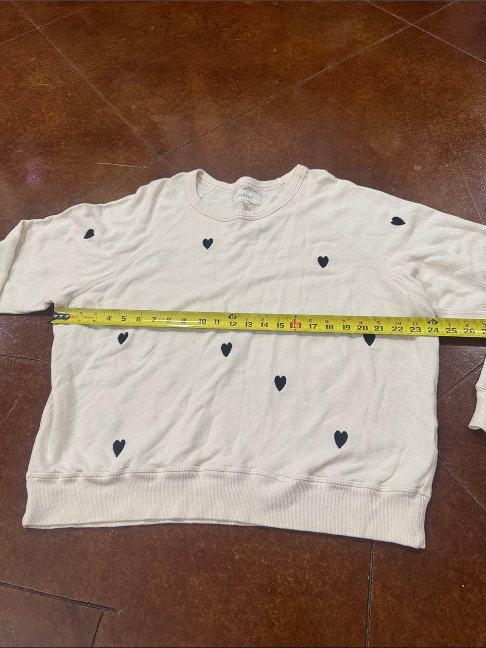 THE GREAT. Cream Crewneck Sweatshirt and jogger with Black Heart Motif